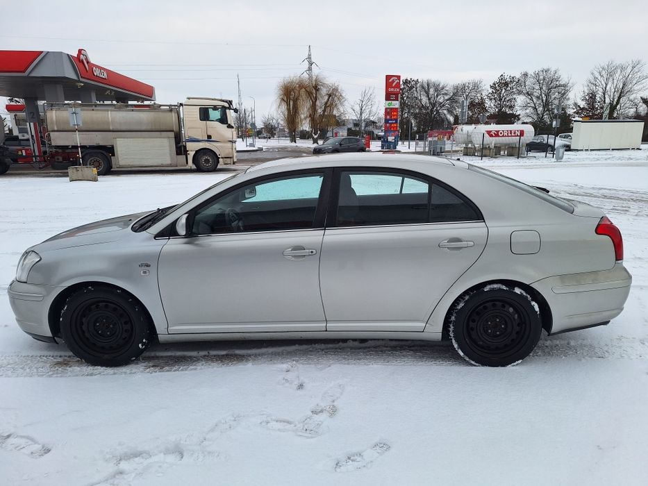 Toyota Avensis 2.0 d4d sprzedam lub zamienie
