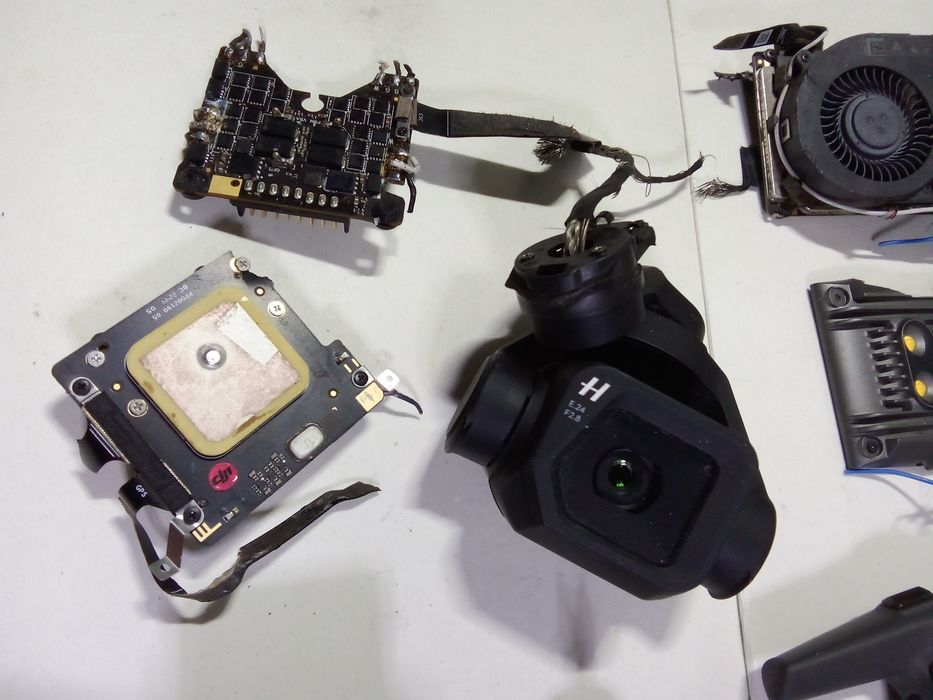 Квадрокоптер DJI Mavic 3 Classic