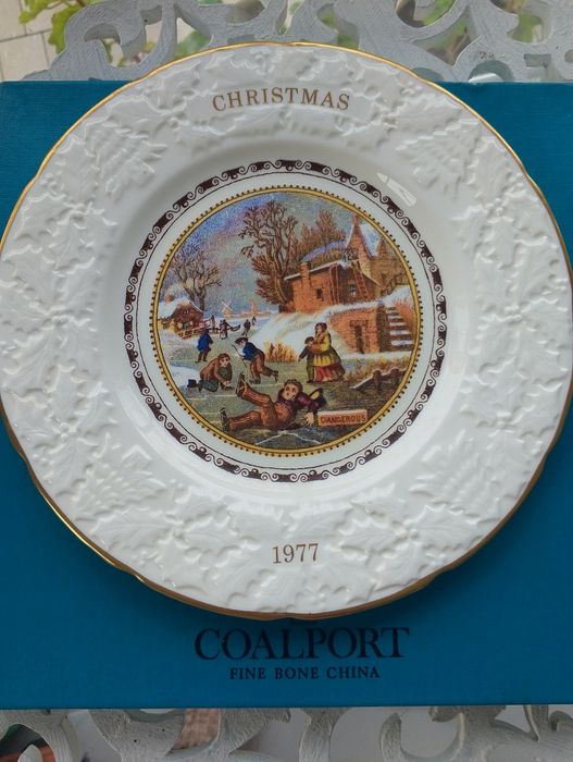 Вінтажні різдвяні тарілки порцеляна Coalport Англія