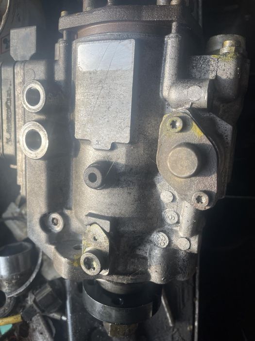 Продам паливний насос