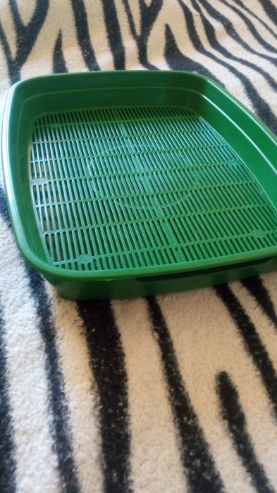 Лоток для маленьких котів, іграшка для годування собак, лапомийка.