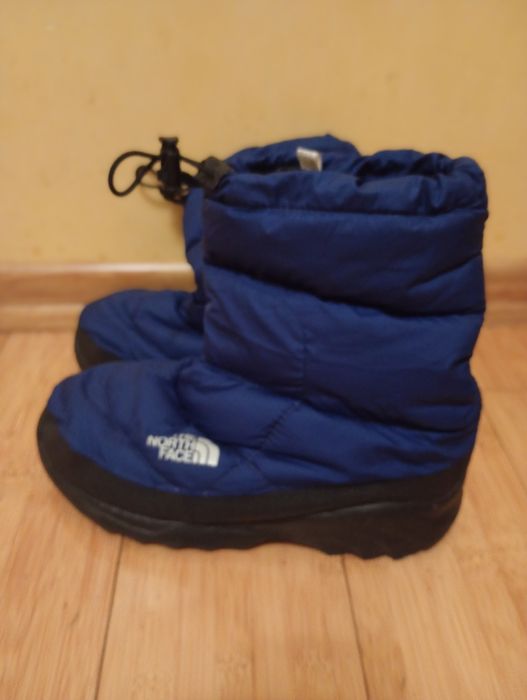 Ботінки снігоходи the North face 39 , розмір стан новий