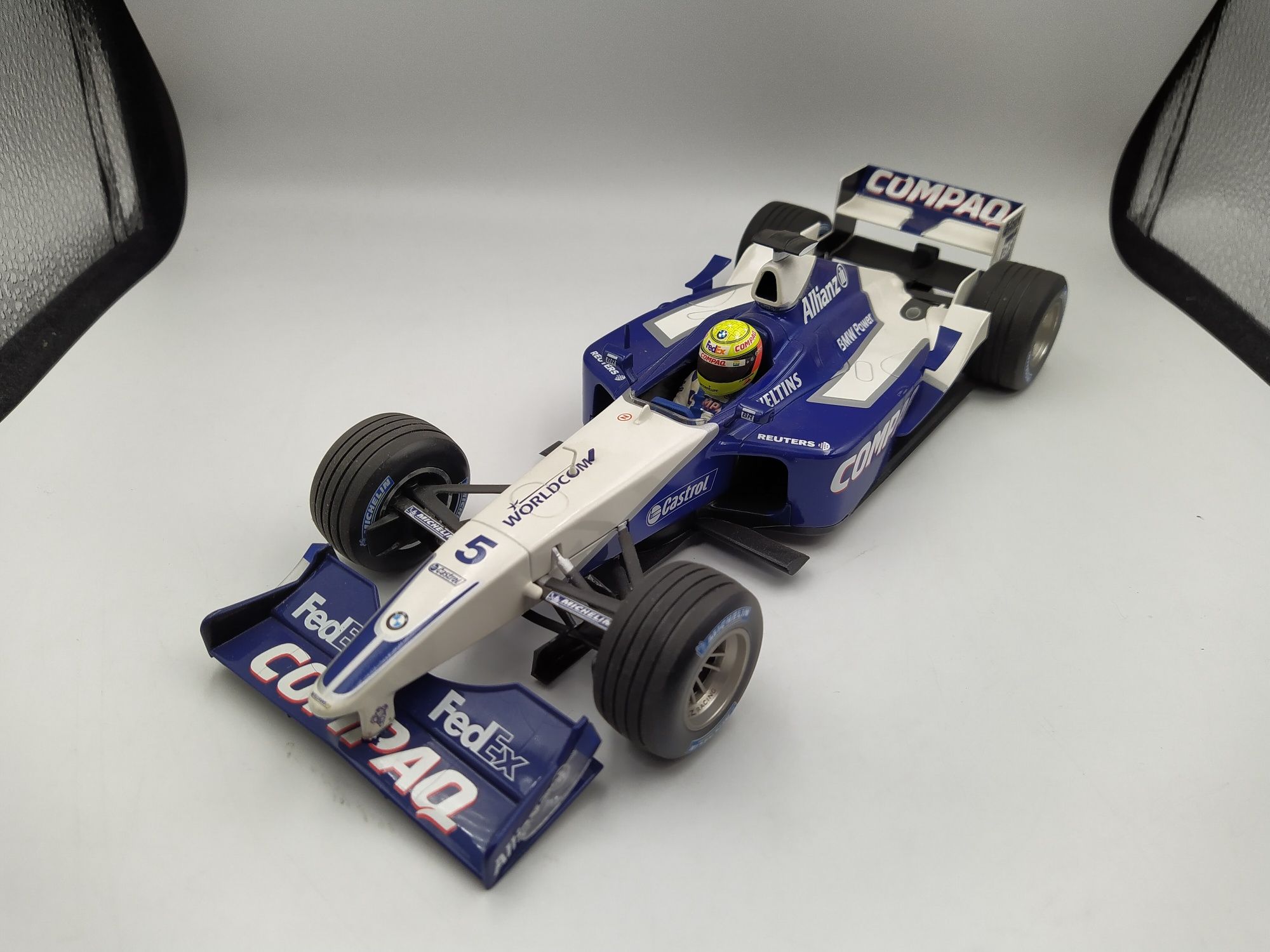WILLIAMS ウィリアムズ F1 BMW FW23 モントーヤ 1/18