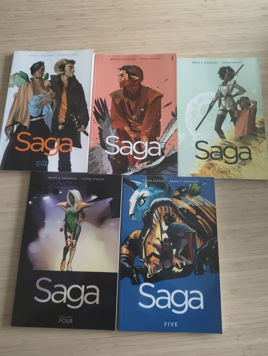 Saga - Volumes 1-5 Inglês