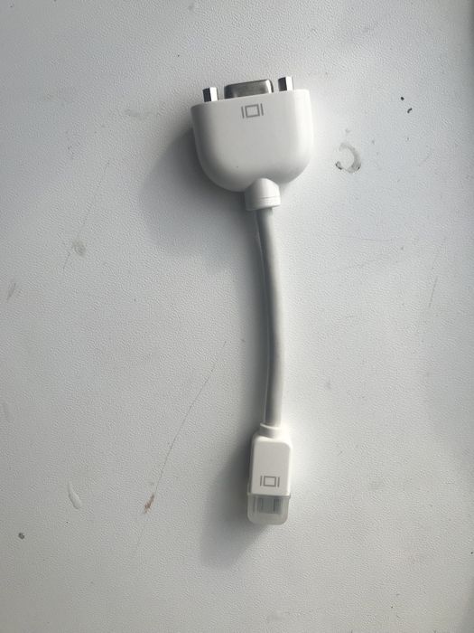 Адаптер Apple mini DVI to VGA (M9320G/A)