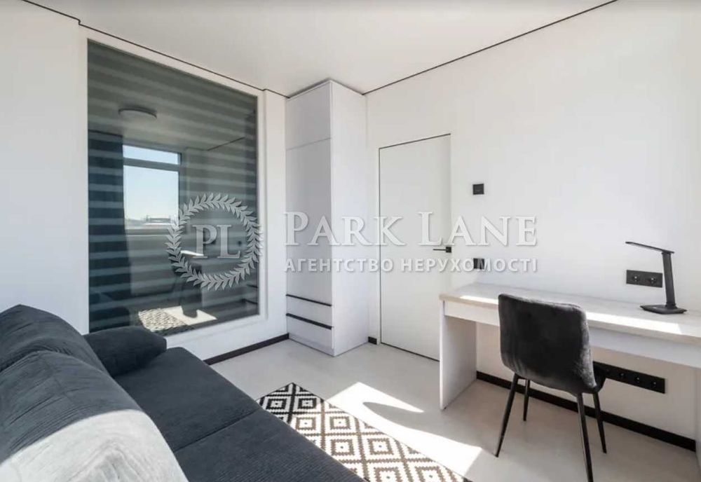 Продаж 2-кімнатної квартири з дизайнерським ремонтом у ЖК  "Manhattan"