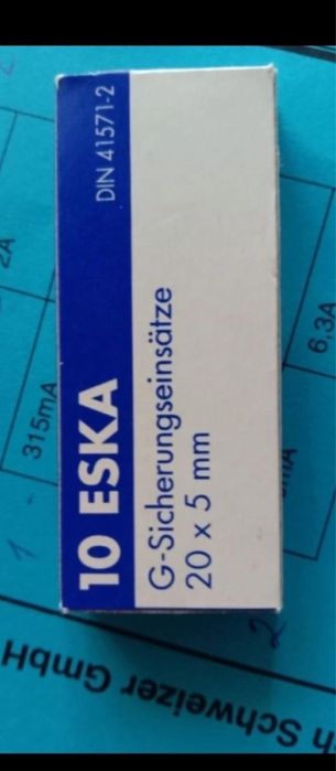 Запобіжник ( предохранитель) побутовий