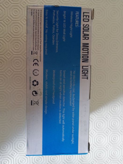 Candeeiro solar com sensor de luz e movimento64862523261187123