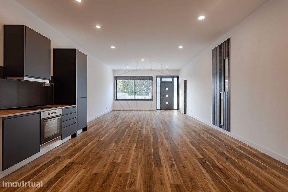 Moradia T1 para venda