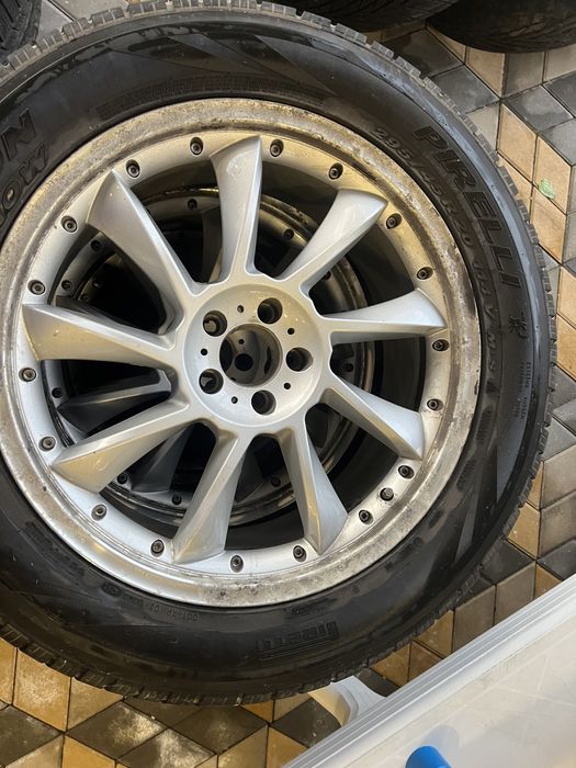 Продам диски с зимней резиной