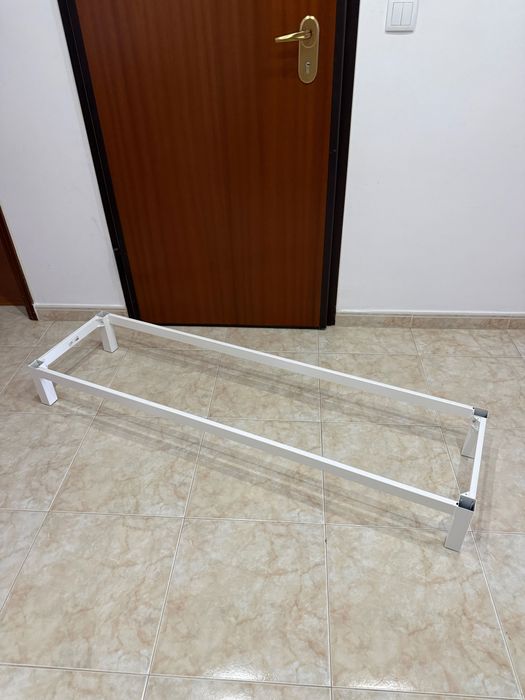 Estrutura móvel ikea