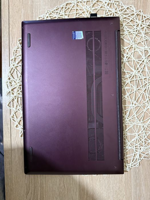 Игровой Lenovo yoga slim 7