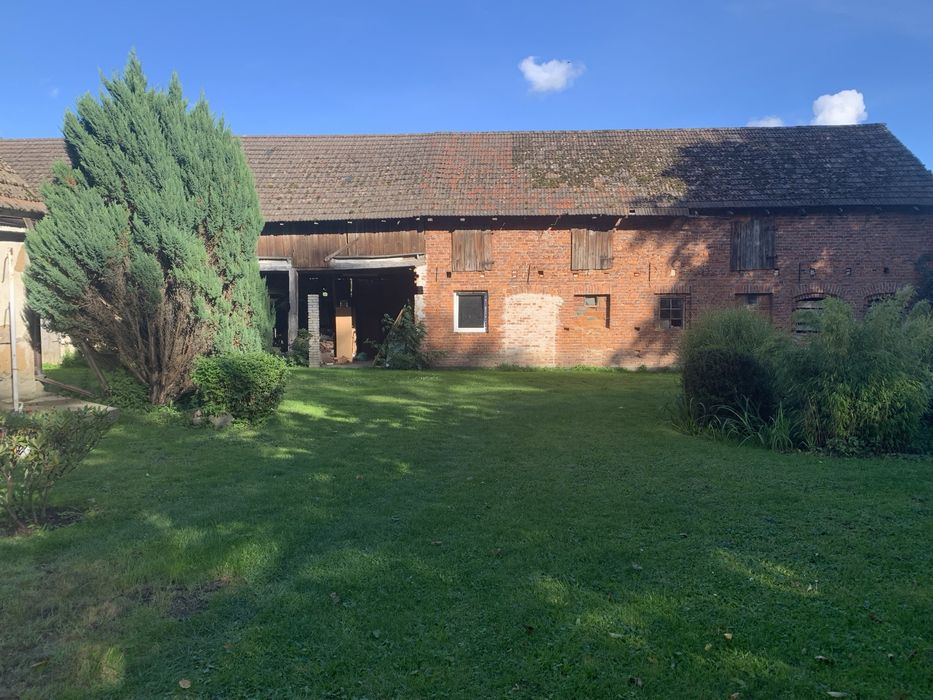 działka inwestycyjna 4230 m² w centrum Brojc