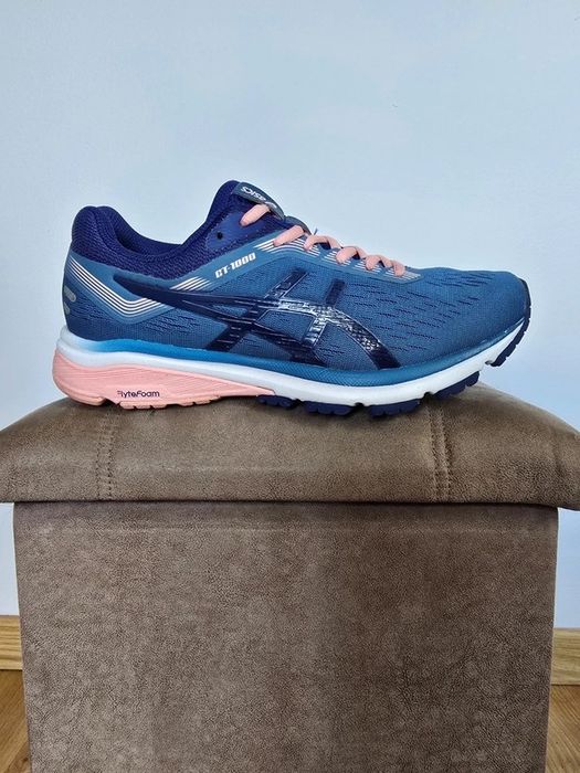 Buty Asics GT-1000 rozm. 39,5 do biegania running shoes