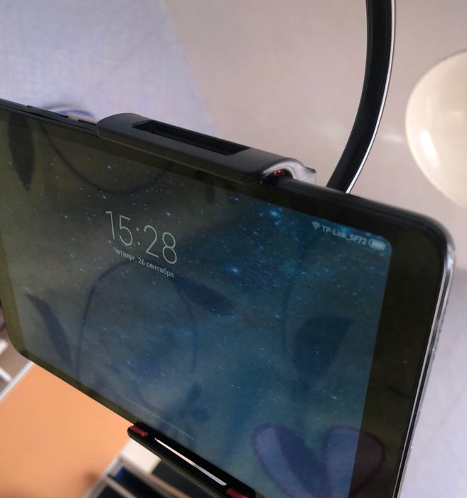 Универсальный держатель для телефона и планшета Свободные Руки