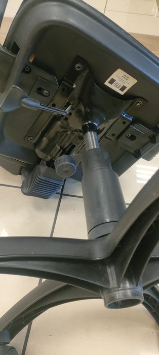 Krzesło biurowe "Under Construction"