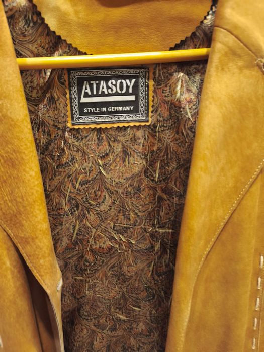 Продам нове жіноче пальто з шкіри поні розмір 48-50