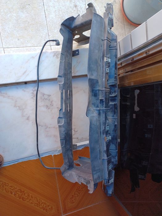 Bmw f34 Conduta de ar radiador mais um tubo de água