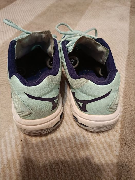 Buty mizuno miętowe