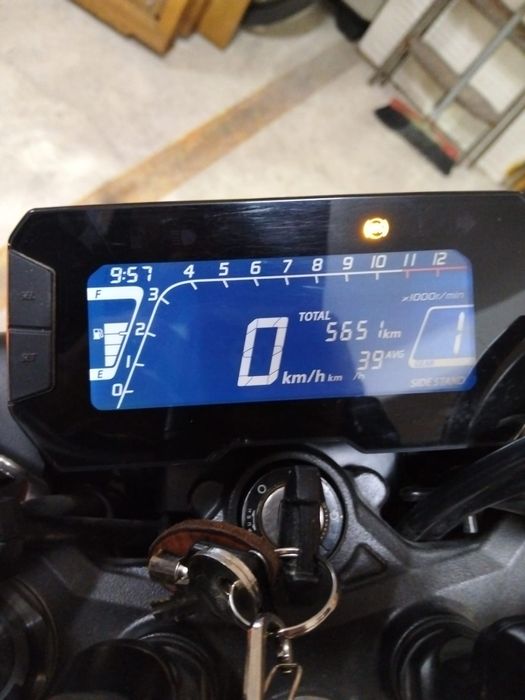 Mota honda 125 com poucos km