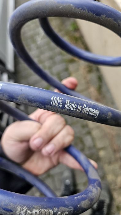 Zestaw obniżający zawieszenie H&R