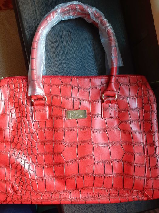 Сумка женская Avon