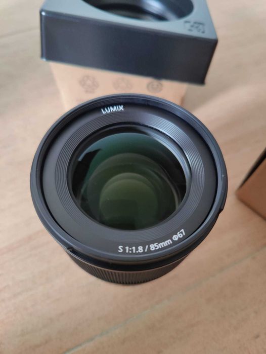 PANASONIC LUMIX S 85mm f/1.8 - Lens / Objective64575285269251120