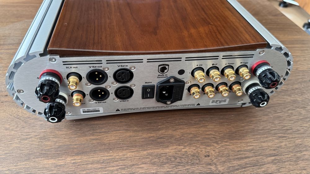 Amplificador integrado Gato Audio AMP-150 AE