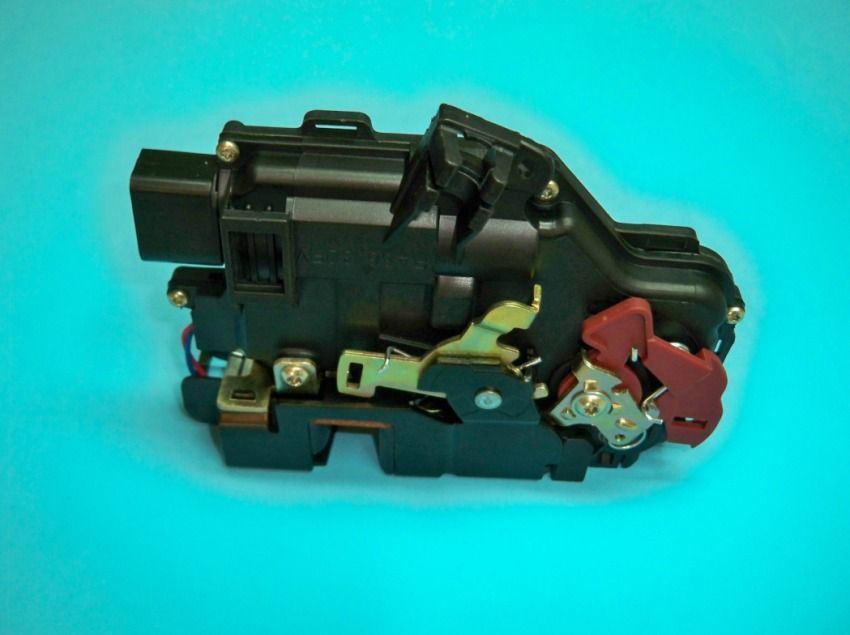 Fecho fechadura eléctrico porta Audi A4 B6 (2001-2007)  NOVAS
