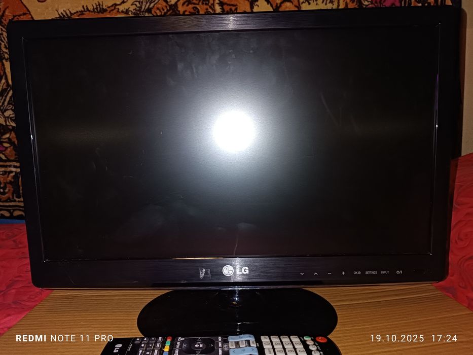 Продам телевізор LG 22L350S, б/у