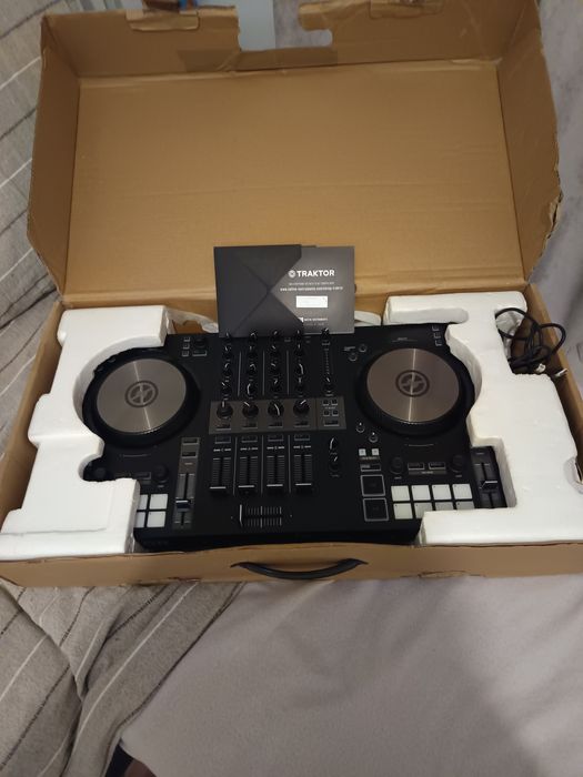 Native Instruments Traktor Kontrol S3
