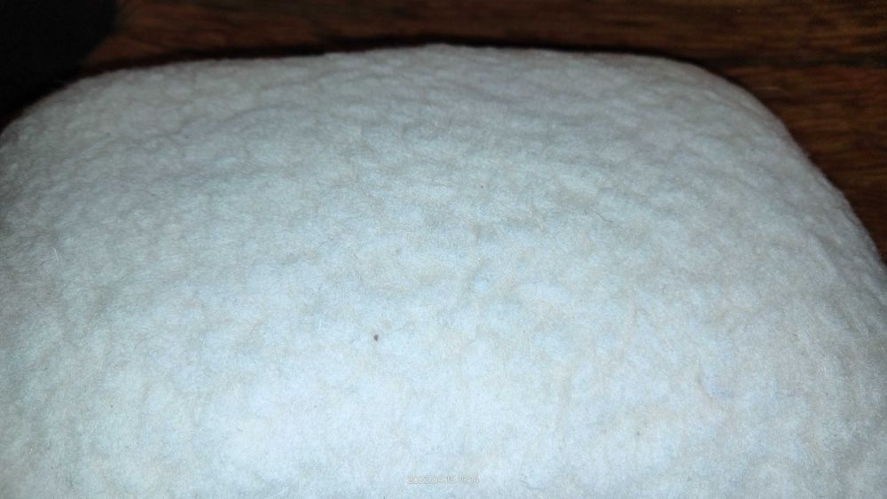 Poduszka z czystej żywej wełny stan bdb