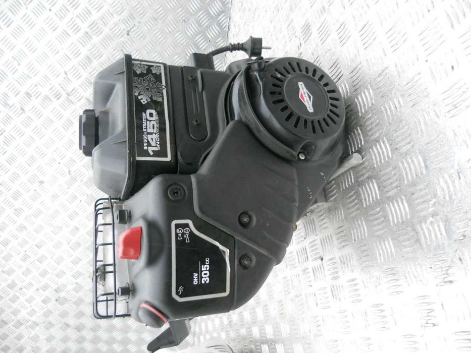 Briggs & Stratton Kompletny Silnik rozrusznik  305 cm na czesci