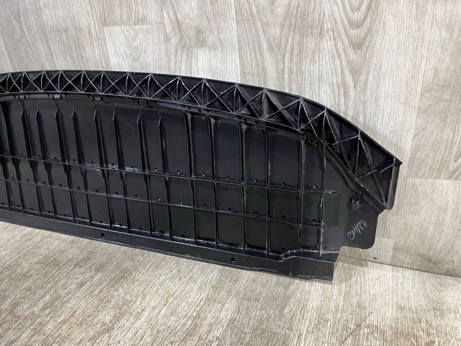 Бампер передний Skoda Skala ( 2019 - 2024 г. ) Защита днища