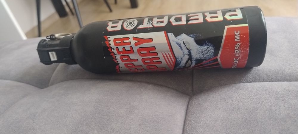 Pepper spray predator