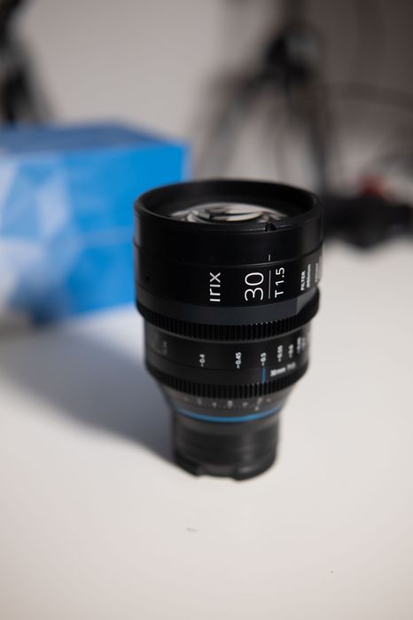 Irix Cine 30 T1.5 na Sony E, jak nowy