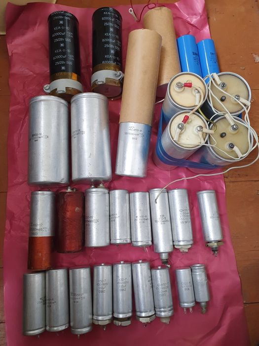 Крупні радянські конденсатори