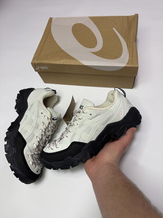 кросівки Asics Gel-Pickax