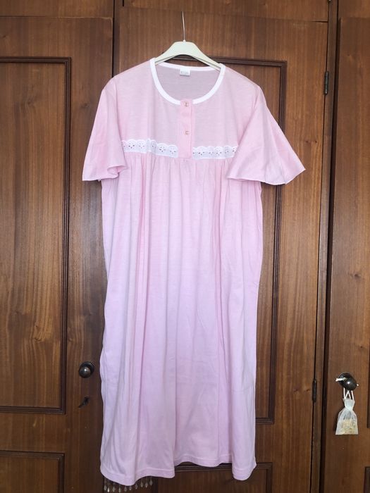 Camisas de noite de verão