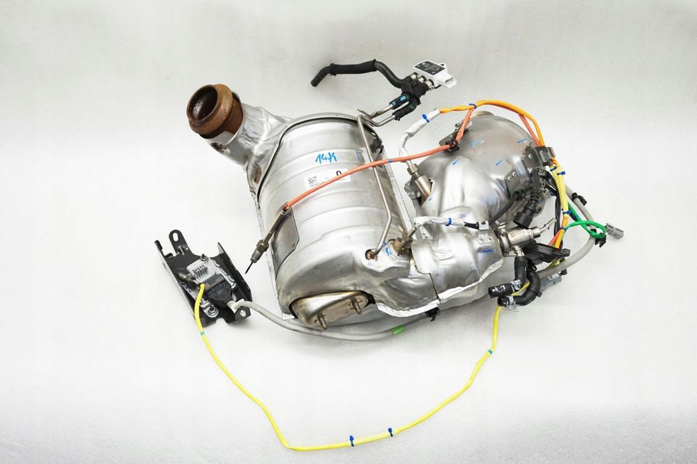 katalizator dpf primastar trafic iv vivaro 2.0dci 208a06131r 227900040r