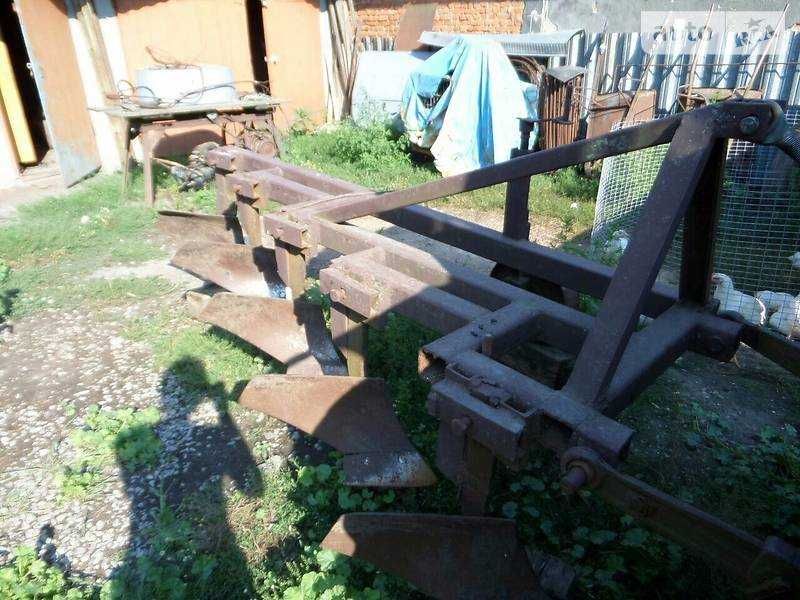 Плуг до трактора