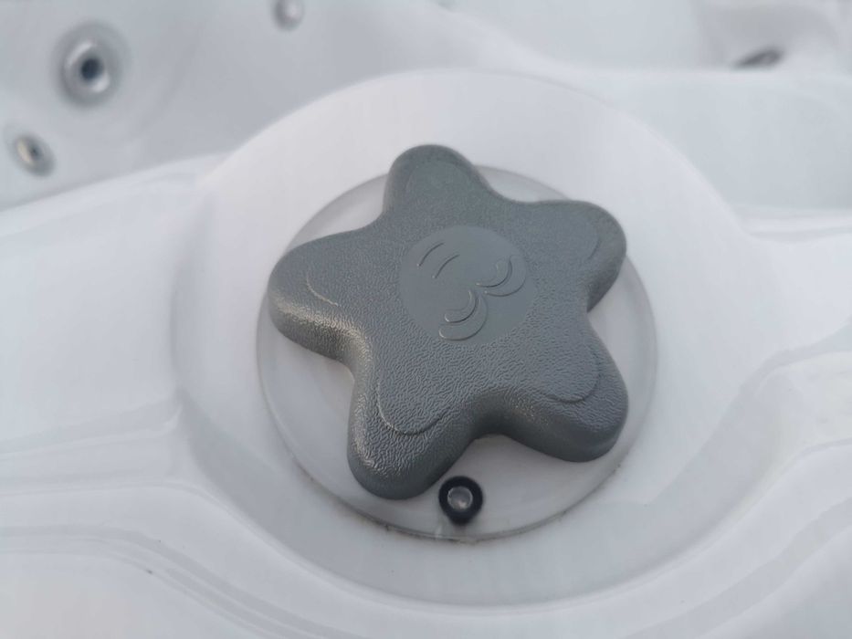 Jacuzzi Elektryczne Balboa Sundance LED Balia Jak Nowe Białe Serwis