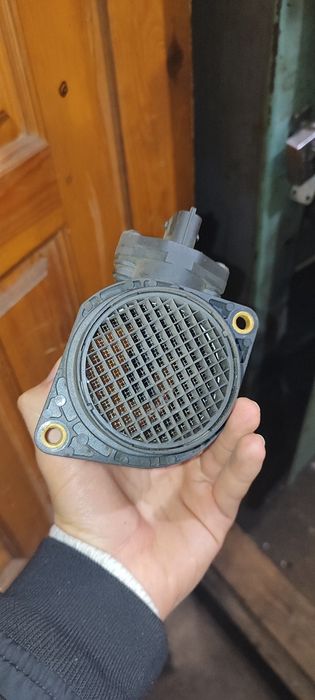 ДМВР Ваз Bosch 0 280 218 037
Датчик масової витрати повітря ( ДМРВ )
Д