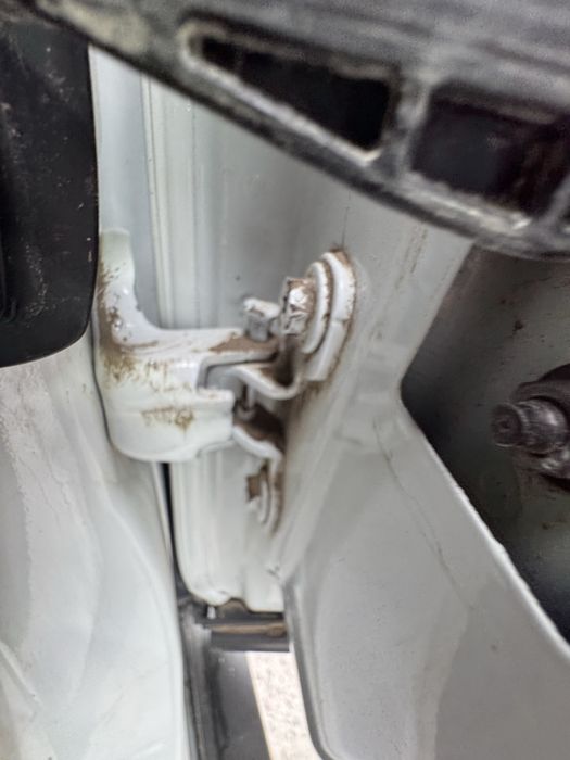 Огляд  авто Автоексперт