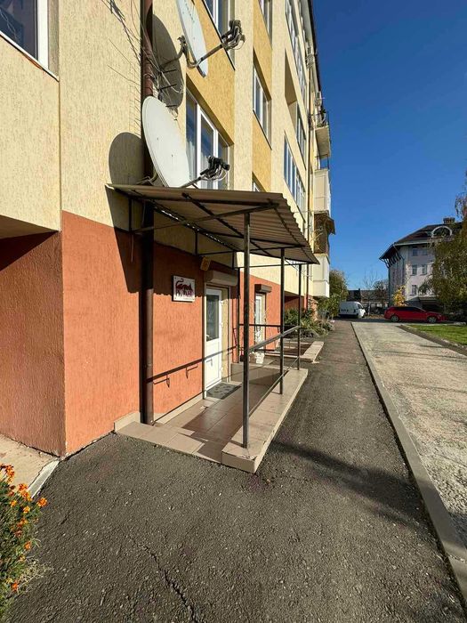 Нежитлове приміщення, м.Жовква