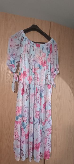 Sukienka uniwersalny rozmiar