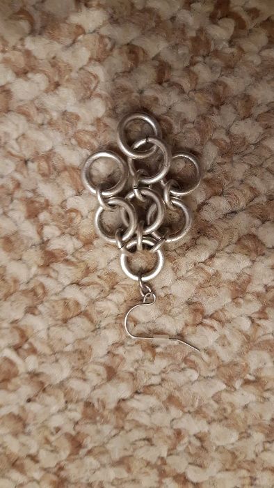 Nowe kolczyki Ethina Earrings Avon