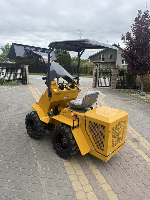 Miniładowarka s490