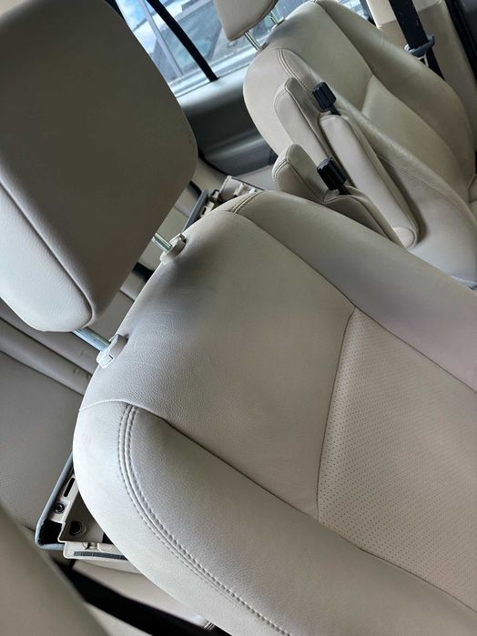 LAnd Rover Freelander 2 bancos bege e forras portas 450€