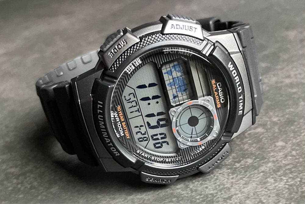 Годинник Casio AE-1000W-1B новий оригінальний тактичний